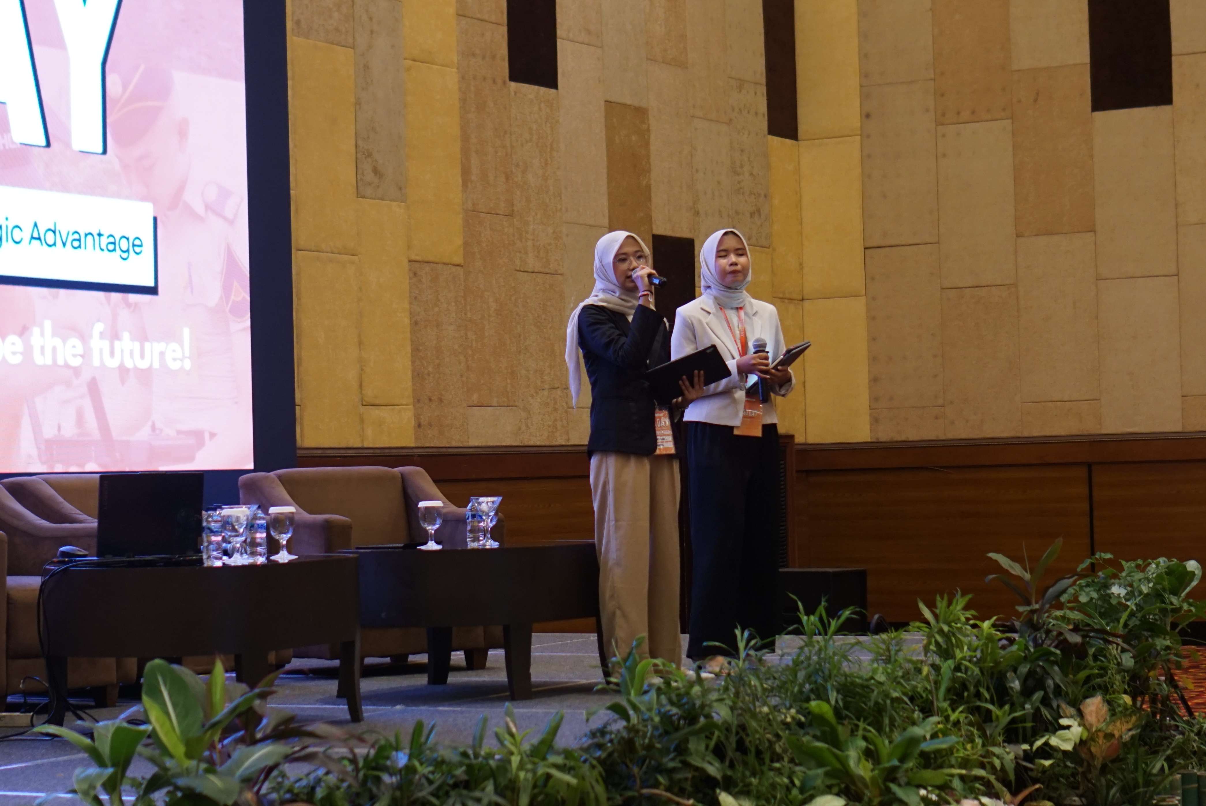 Pembukaan M3D DAY YOGYAKARTA 2026 oleh MC dan Moderator